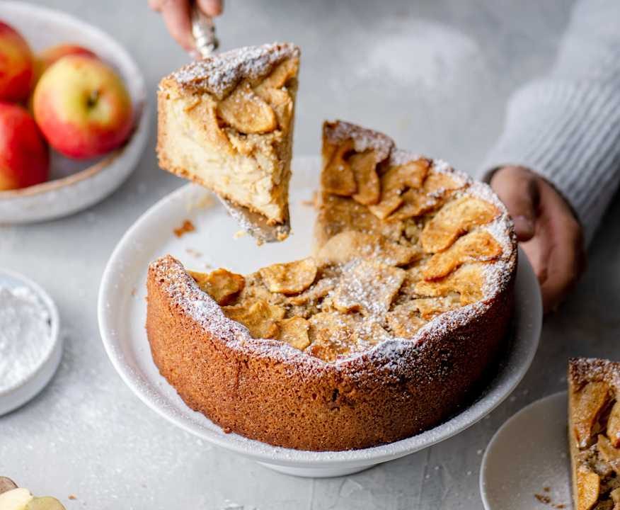 Torta succosa di mele