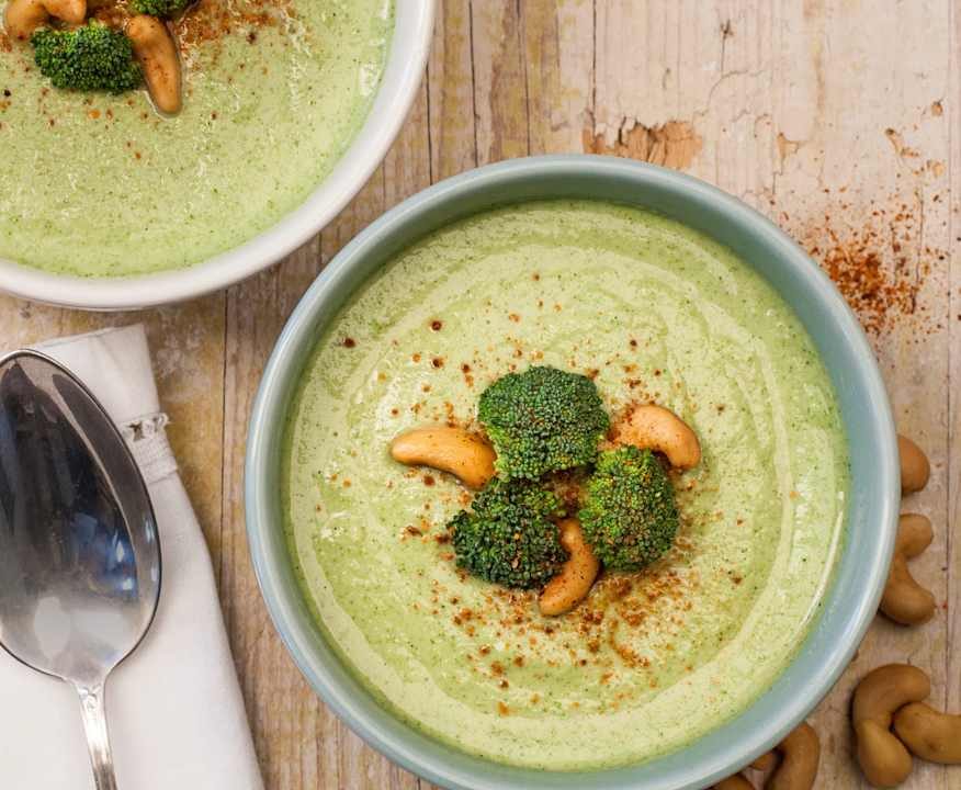 Vellutata di broccoli raw