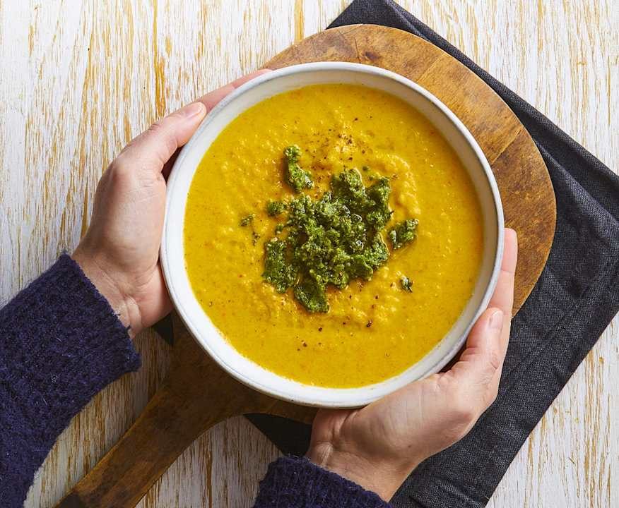 Vellutata di carote con pesto di foglie Low Fat