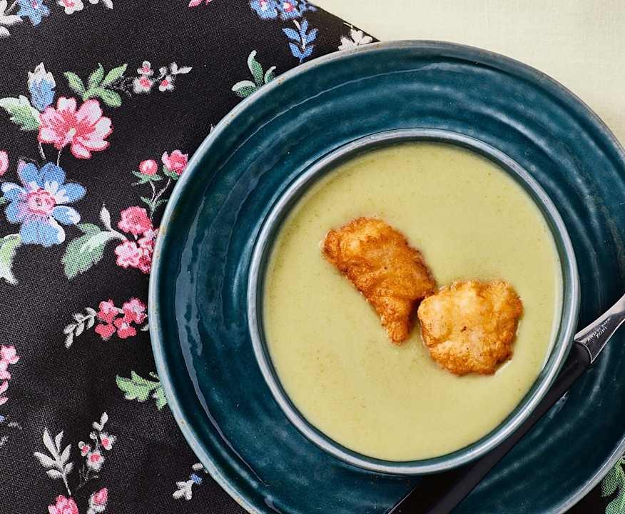 Vellutata di fagiolini con pollo croccante Low Carb