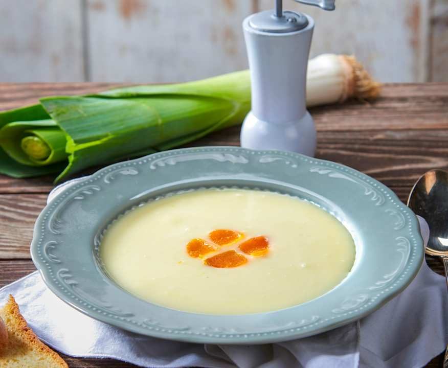 Vellutata di porri e bottarga di muggine Low Carb