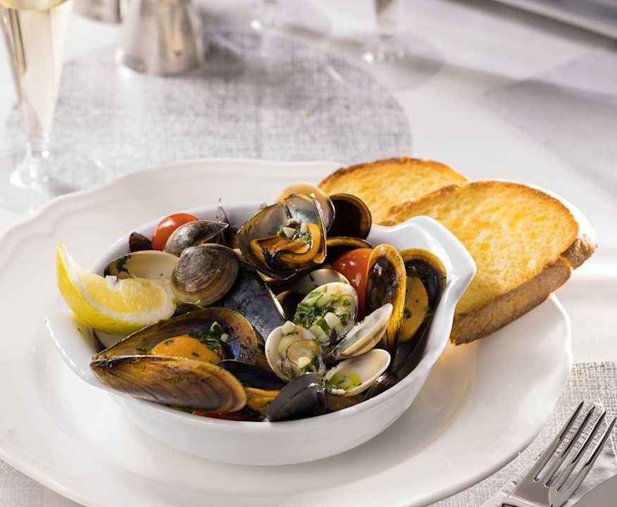 Vongole e cozze alla marinara