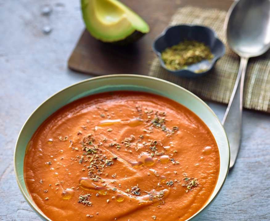 Zuppa di avocado e pomodoro Protein