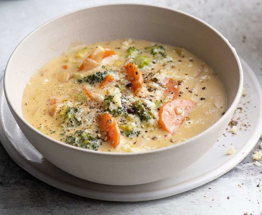Zuppa di broccoli e formaggio Protein