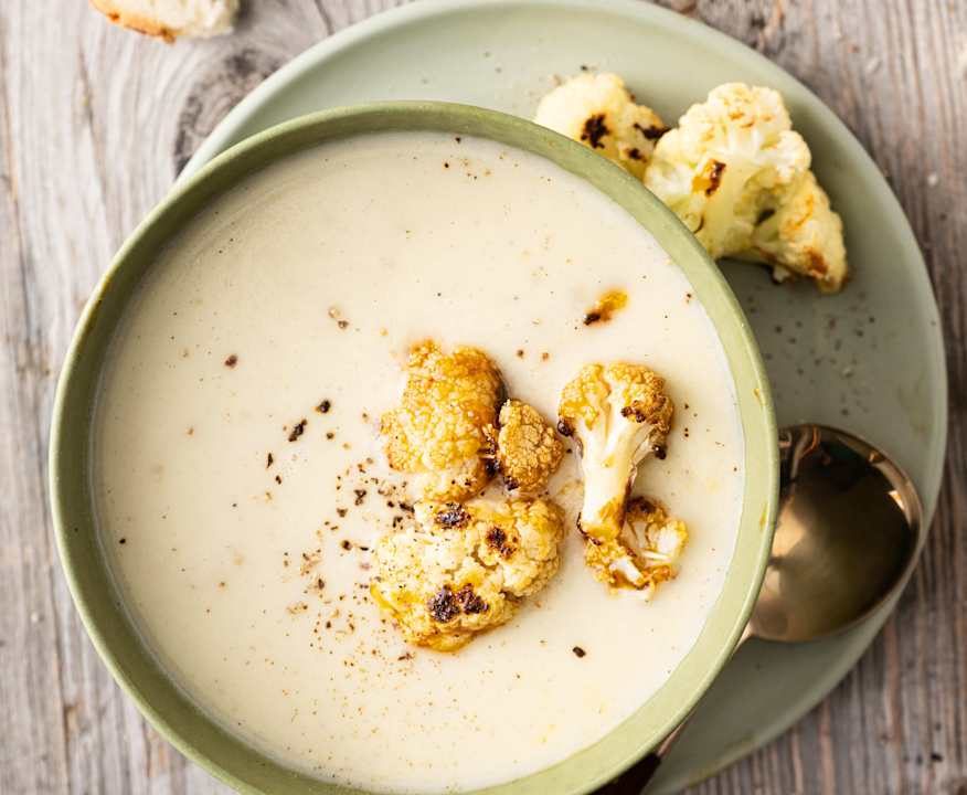 Zuppa di cavolfiori con cimette glassate Low Carb