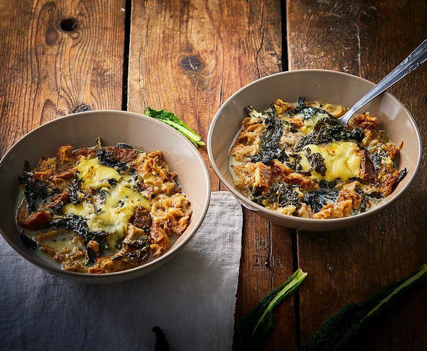 Zuppa di pane, cavolo nero e Fontina Protein