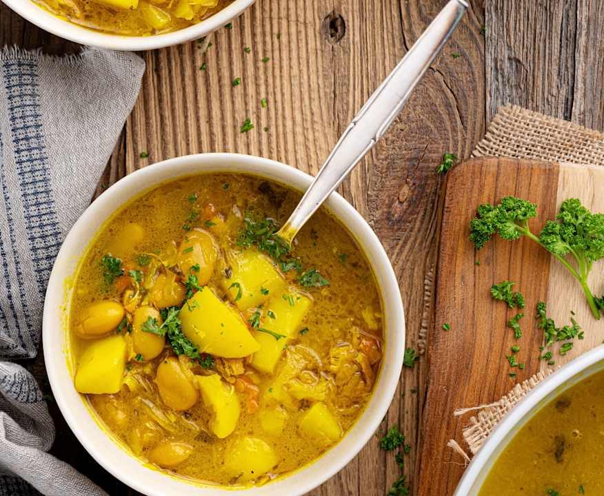 Zuppa di pollo, crauti e fagioli bianchi Low Carb
