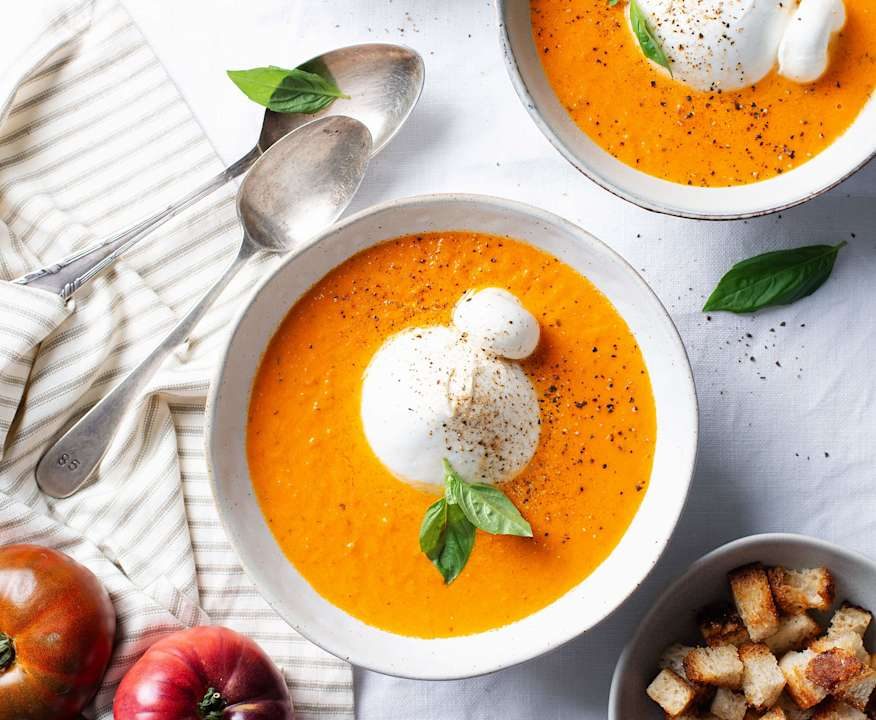 Zuppa di pomodoro con burrata Protein