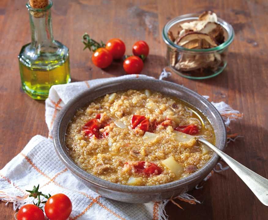 Zuppa di quinoa (senza glutine) Low Carb