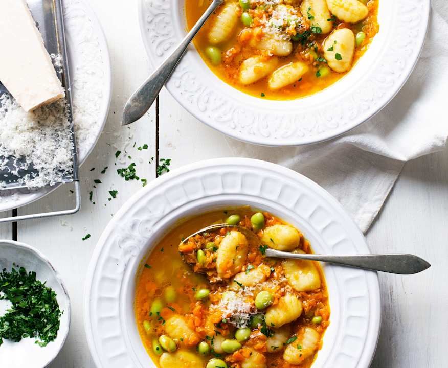 Zuppa di verdure con gnocchi di patate Low Carb